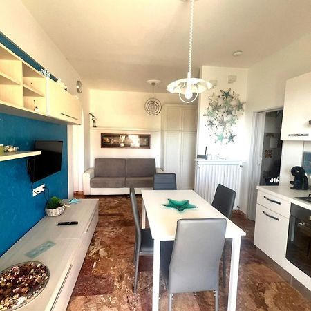 Apartment Aurora & Nicole Ideal Per Biker Con Terazza Vista Mare Parcheggio E Wi-Fi Gratuiti Pietra Ligure Exteriér fotografie