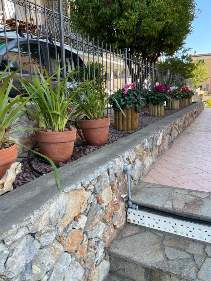 Apartment Aurora & Nicole Ideal Per Biker Con Terazza Vista Mare Parcheggio E Wi-Fi Gratuiti Pietra Ligure Exteriér fotografie