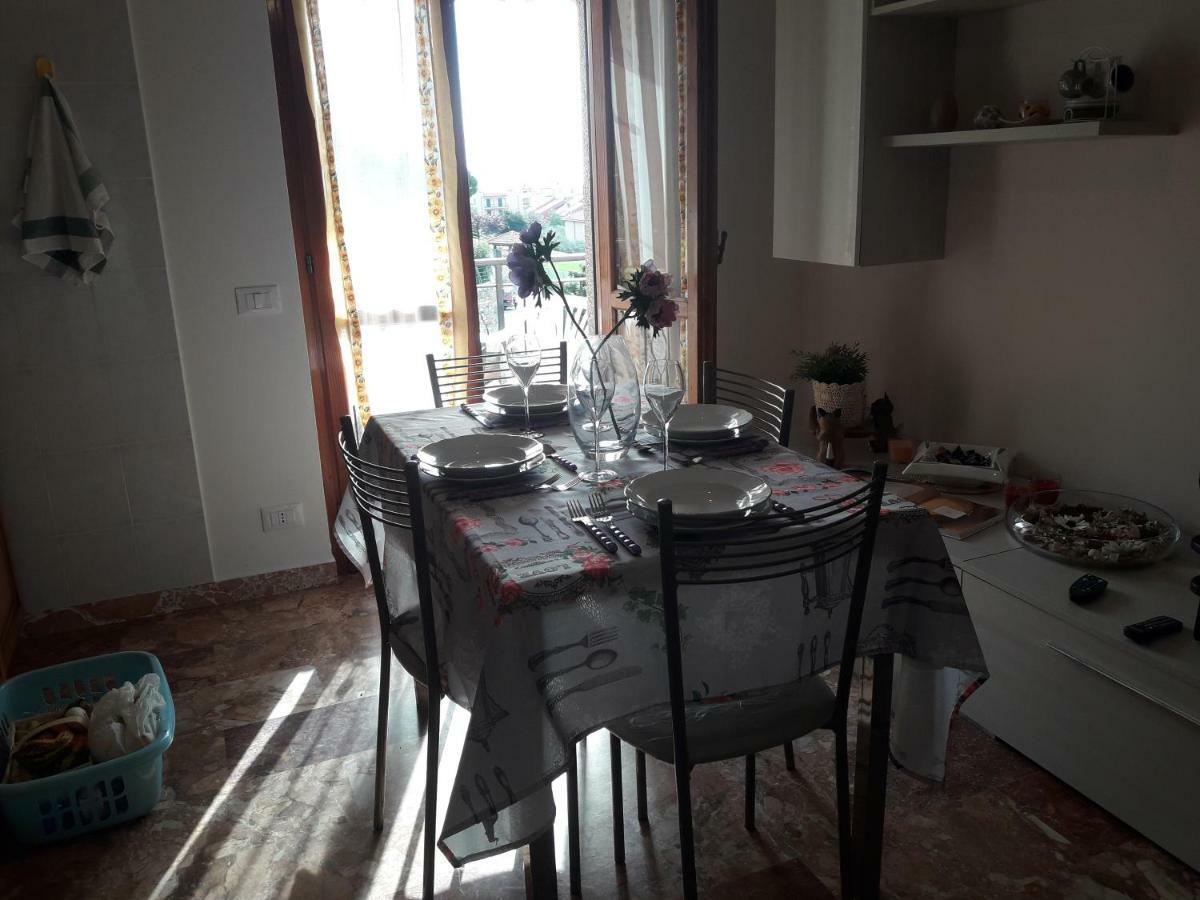 Apartment Aurora & Nicole Ideal Per Biker Con Terazza Vista Mare Parcheggio E Wi-Fi Gratuiti Pietra Ligure Exteriér fotografie