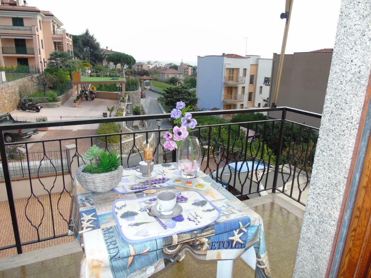 Apartment Aurora & Nicole Ideal Per Biker Con Terazza Vista Mare Parcheggio E Wi-Fi Gratuiti Pietra Ligure Exteriér fotografie